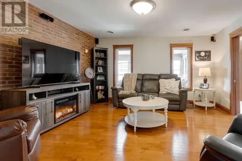 3 Landreville Drive Sudbury ON P3A 0A1