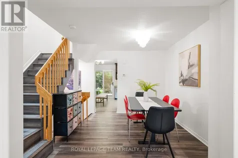 212 Provender Avenue Ottawa ON K1K 4N7