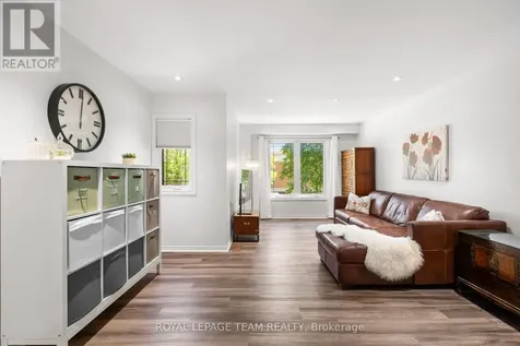 212 Provender Avenue Ottawa ON K1K 4N7