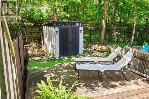 212 Provender Avenue Ottawa ON K1K 4N7