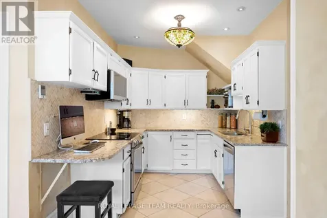 8 Ossington Avenue Ottawa ON K1S 3B4