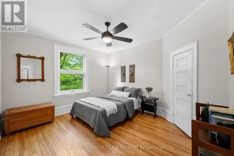 8 Ossington Avenue Ottawa ON K1S 3B4