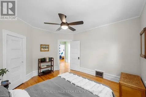 8 Ossington Avenue Ottawa ON K1S 3B4