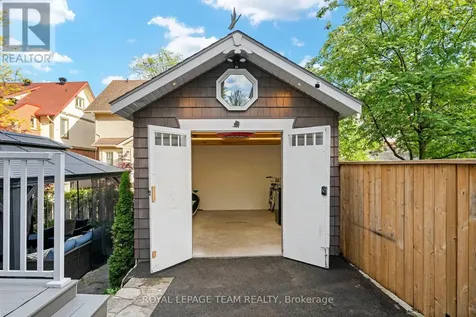 8 Ossington Avenue Ottawa ON K1S 3B4