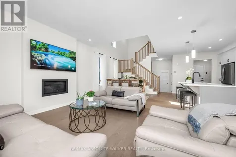 515 Paakanaak Avenue Ottawa ON K1X 0G9