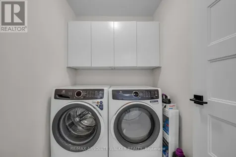 515 Paakanaak Avenue Ottawa ON K1X 0G9