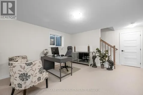 515 Paakanaak Avenue Ottawa ON K1X 0G9
