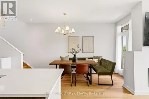 256 Shuttleworth Drive Ottawa ON K1T 0T4