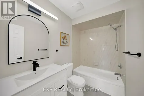 186 Southport Drive Ottawa ON K1T 3P4