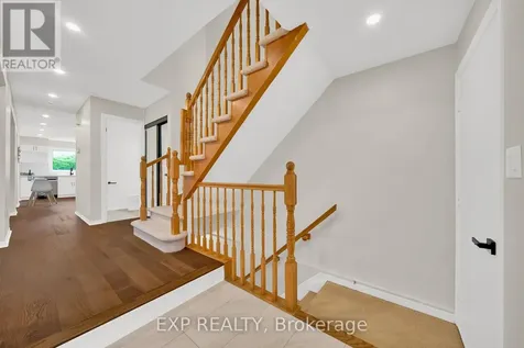 186 Southport Drive Ottawa ON K1T 3P4