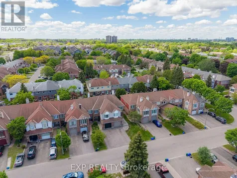 186 Southport Drive Ottawa ON K1T 3P4