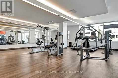530 De Mazenod Avenue Ottawa ON K1S 5W8