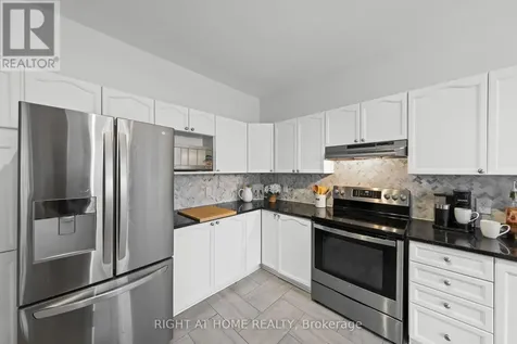 517 Stonechurch Way Ottawa ON K2J 0C6