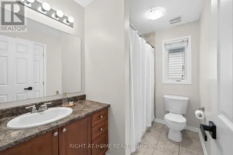 517 Stonechurch Way Ottawa ON K2J 0C6