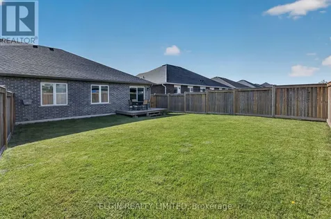 8 Ashberry Place St. Thomas ON N5R 0H7