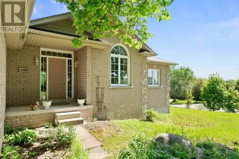 2 Sunrise Court Hamilton Township ON K9A 4J7