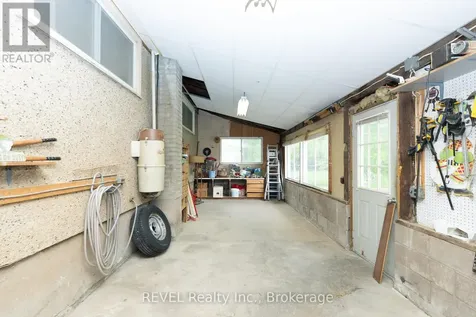 247 Kilgour Avenue Welland (broadway) ON L3C 2R1