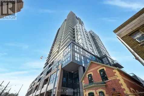 286 Main Street Toronto (east End-danforth) ON M4C 4X4