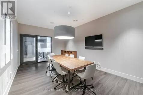 286 Main Street Toronto (east End-danforth) ON M4C 4X4