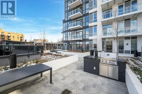 286 Main Street Toronto (east End-danforth) ON M4C 4X4