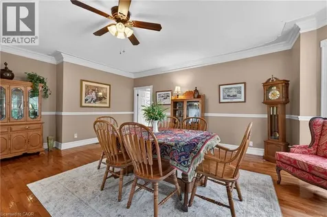 136 Mountain Street Grimsby ON L3M 4E7