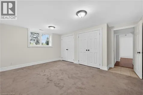 136 Mountain Street Grimsby ON L3M 4E7