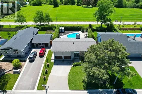 498 Wicklow Road Burlington ON L7L 2H8