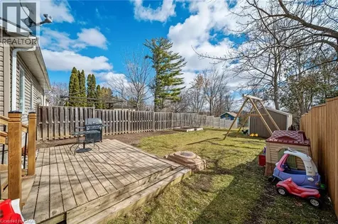 3 Lloyd Street Brantford ON N3S 3E3