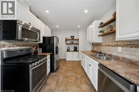 3 Lloyd Street Brantford ON N3S 3E3