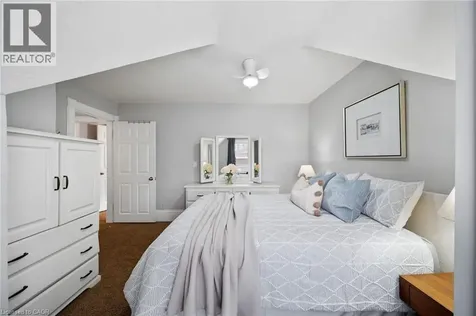 3 Lloyd Street Brantford ON N3S 3E3