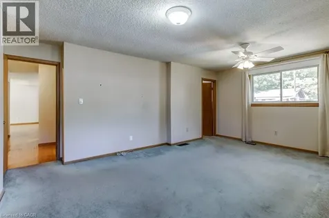 70 Graystone Drive Hamilton ON L9C 4R8
