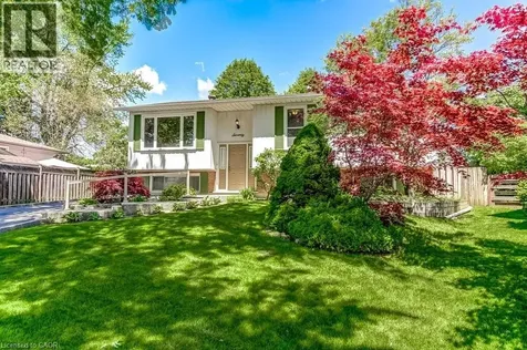 70 Graystone Drive Hamilton ON L9C 4R8