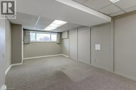 70 Graystone Drive Hamilton ON L9C 4R8