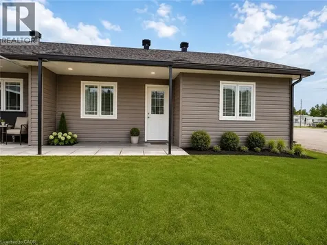 107 Third Street Sturgeon Falls ON P2B 3E1