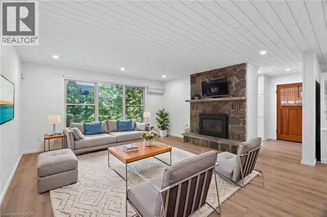 223 Ontario Street Grand Bend ON N0M 1T0