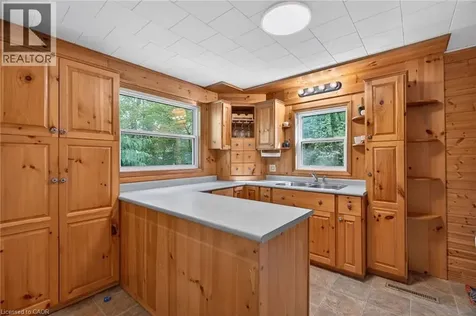 223 Ontario Street Grand Bend ON N0M 1T0