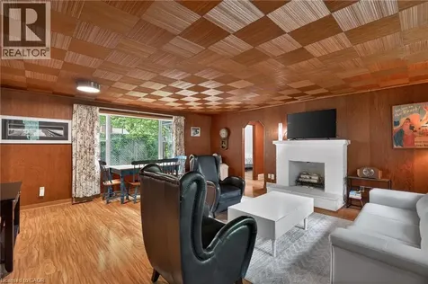 223 Ontario Street Grand Bend ON N0M 1T0