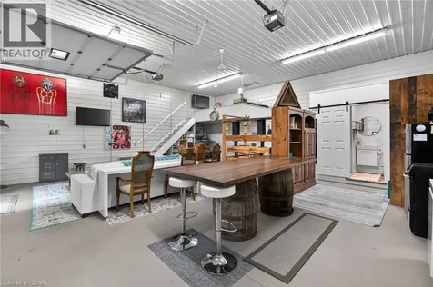 223 Ontario Street Grand Bend ON N0M 1T0