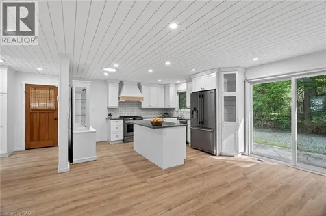 223 Ontario Street Grand Bend ON N0M 1T0