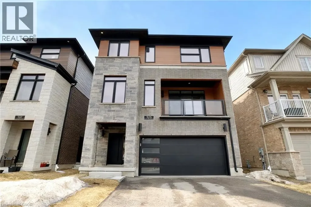 559 Balsam Poplar Street Waterloo ON N2V 0H8
