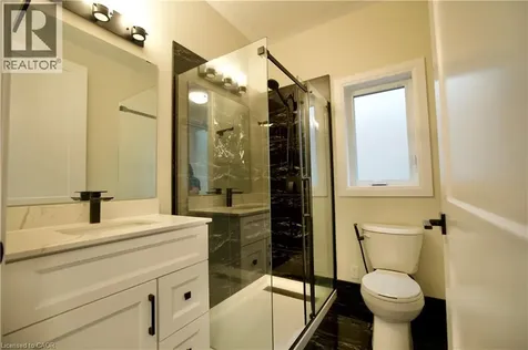 559 Balsam Poplar Street Waterloo ON N2V 0H8