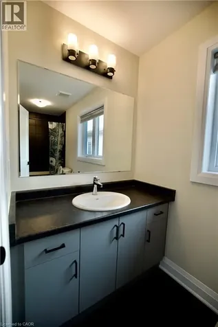 559 Balsam Poplar Street Waterloo ON N2V 0H8