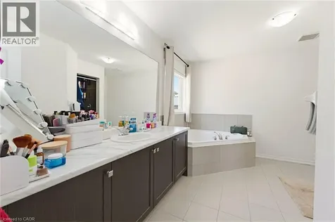 9 Price Street Brantford ON N3T 0R3