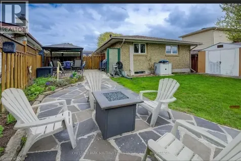 275 Kingswood Drive Kitchener ON N2E 1S1