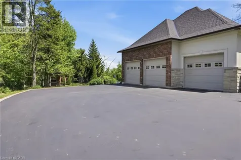 1863 Shaver Road Ancaster ON L9G 3L1