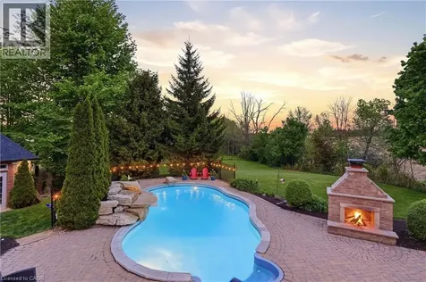 1863 Shaver Road Ancaster ON L9G 3L1