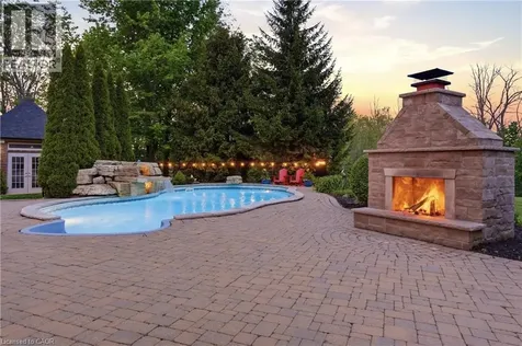1863 Shaver Road Ancaster ON L9G 3L1