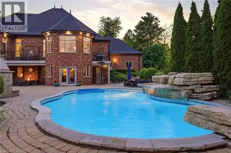 1863 Shaver Road Ancaster ON L9G 3L1