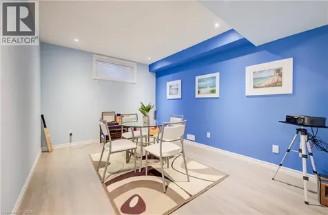 435 Winchester Drive Waterloo ON N2T 0B7