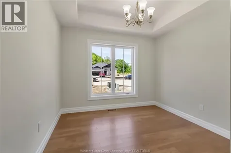12175 Ducharme Lane Mcgregor ON N0R 1J0